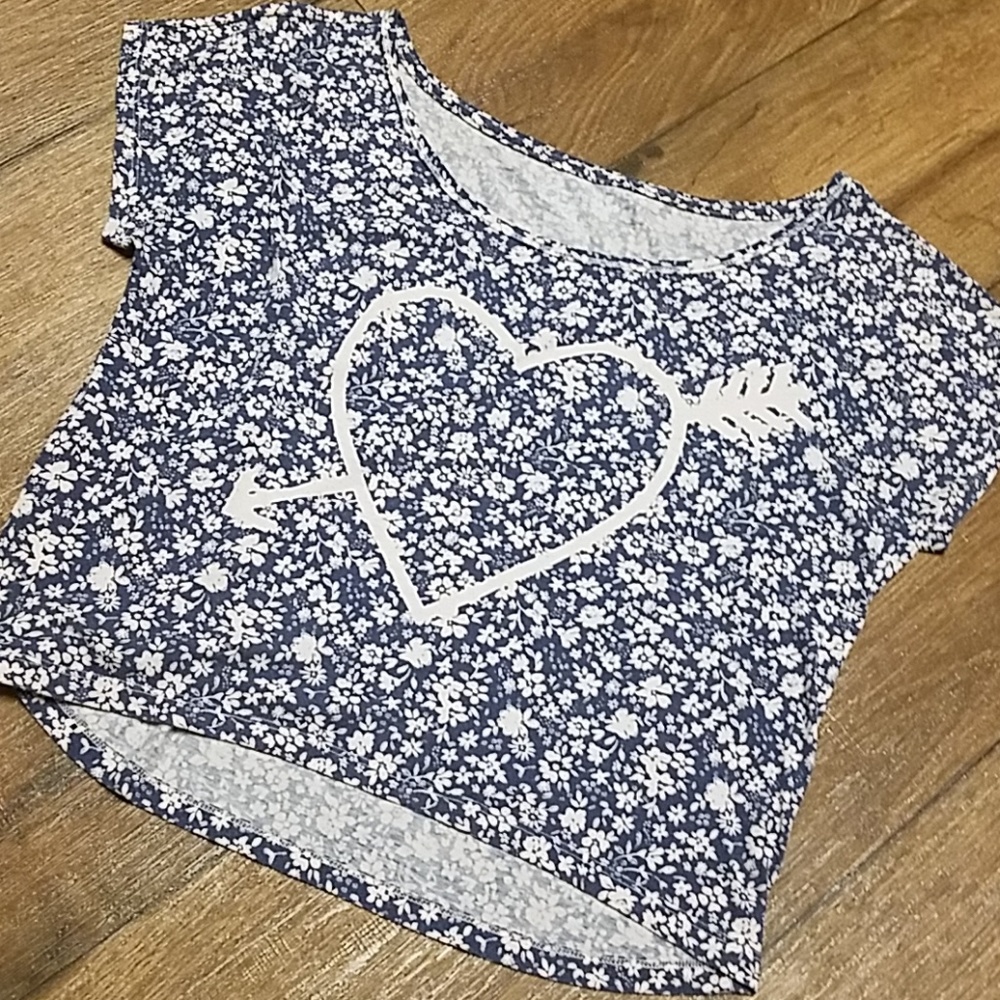 American Eagle shirt